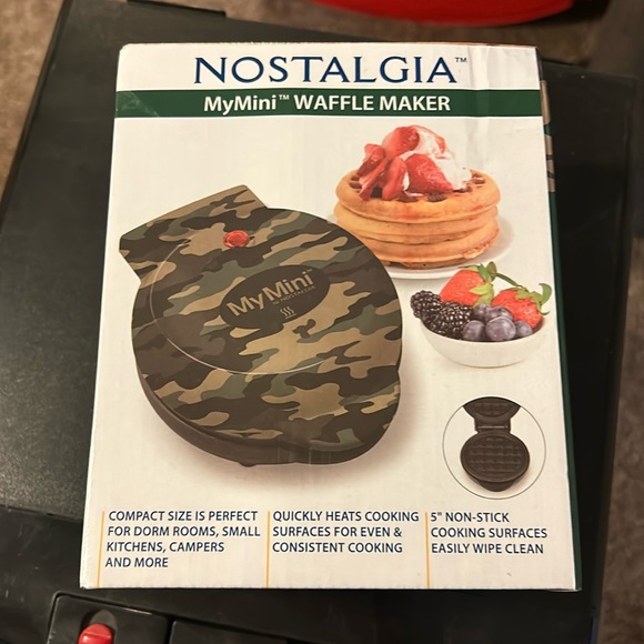 Nostalgia Kitchen Nostalgia Mymini Waffle Maker Poshmark